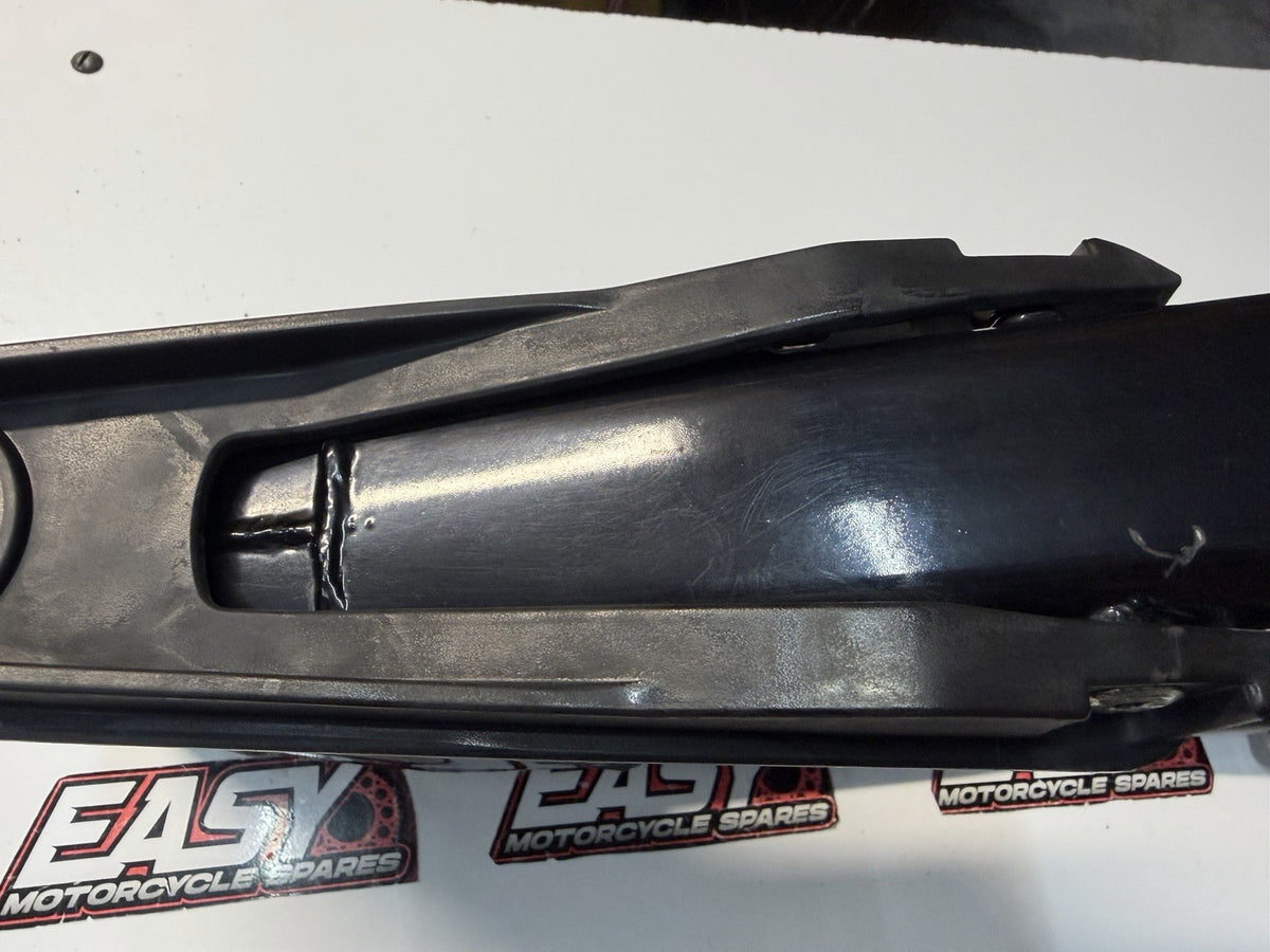 Royal Enfield Interceptor 650 2022 Swingarm OEM Genuine 148077H Euro 5