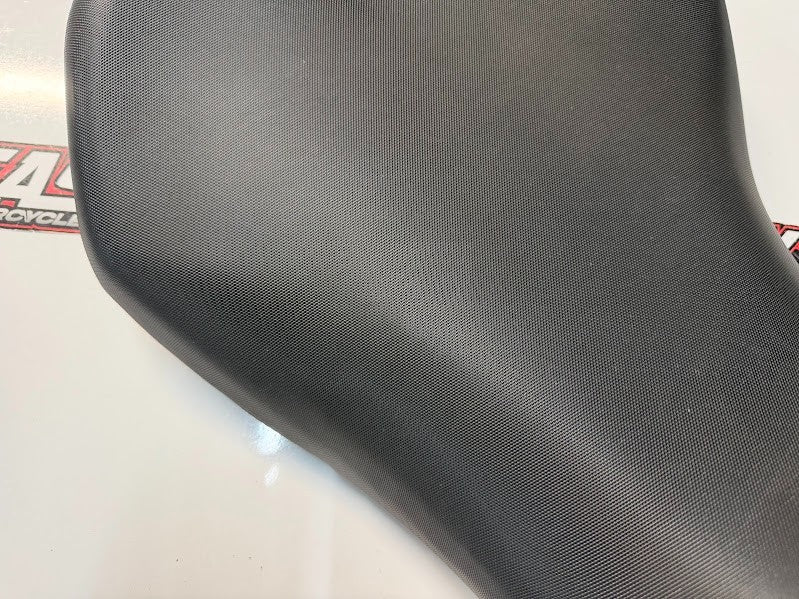 Rider Seat Suzuki GSXR 1000 2012-2016 OEM 45100-47H11-DW2