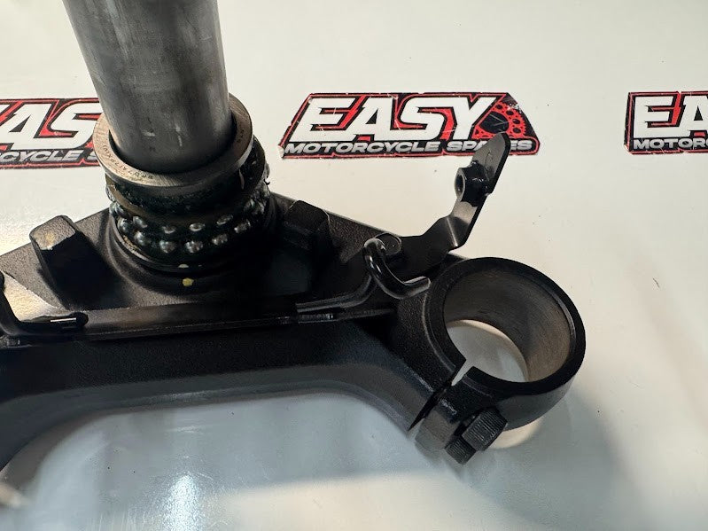 Kawasaki Vulcan S 650 2015-2025 Triple Trees Complete OEM Genuine 44037-0150-18R