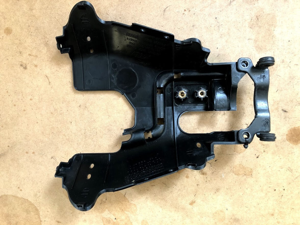 Front Cover Behind Light KTM Duke 200 2016 901.14.064.000