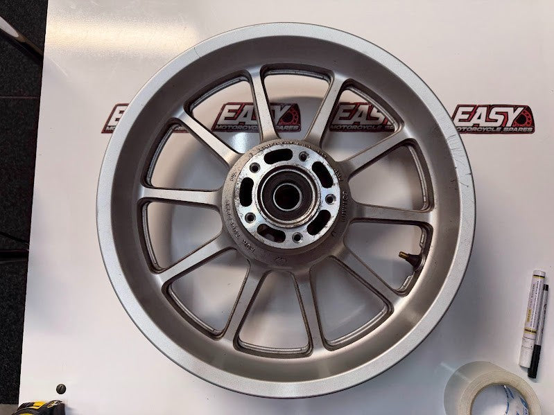 Front Wheel Rim Suzuki Boulevard C109R VLR 1800 T 2008-2014 OEM 54111-22H00-12Z