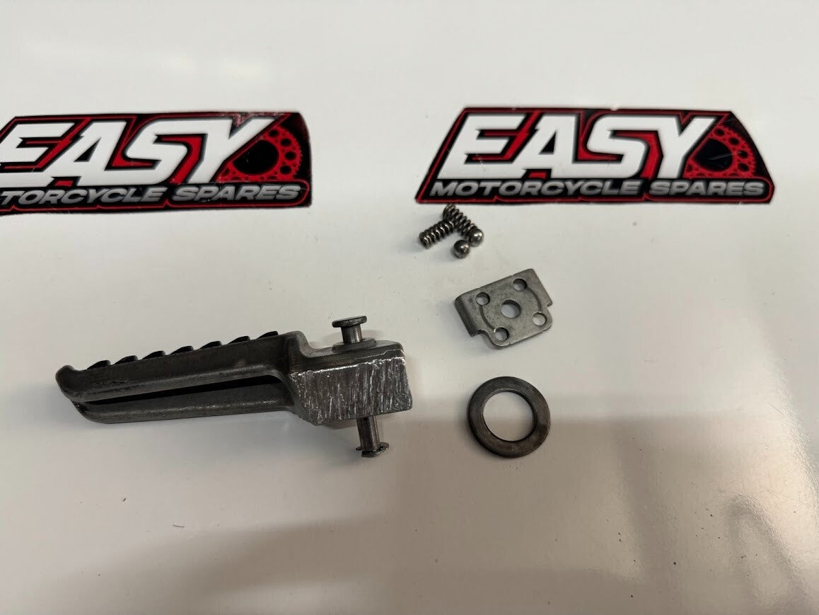 RH Pillion Peg Kawasaki ER-6F 06-08 2007 34028-0005