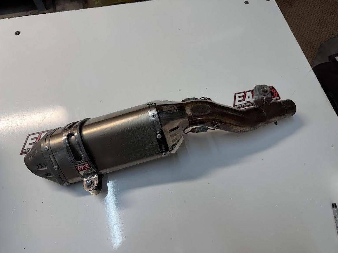 Yoshimura Exhaust Muffler Suzuki GSXR 1000 2005-2006
