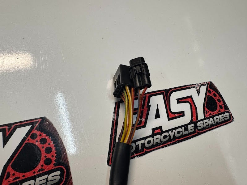 Suzuki GSXR 1000 2007-2008 RH Switch Block Buttons OEM Genuine 37200-21H01