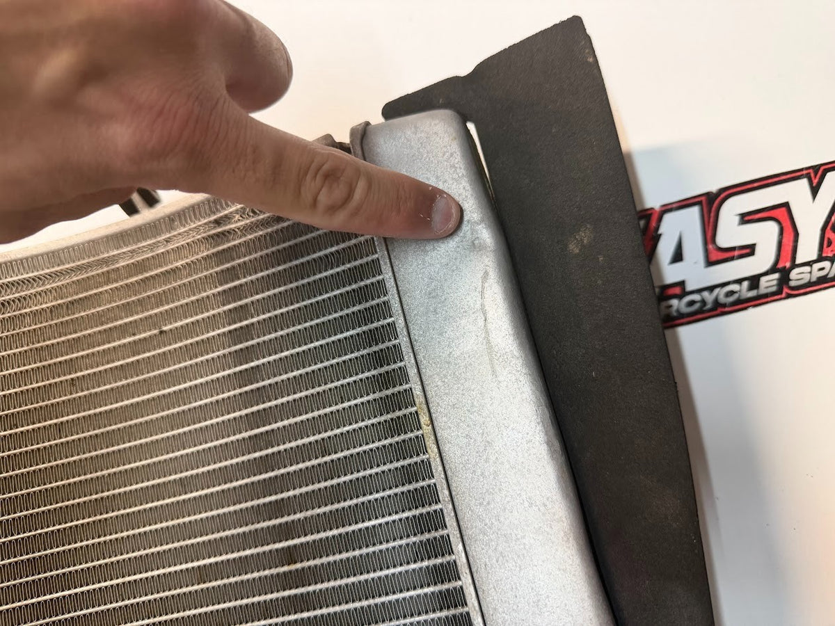 Radiator Cooling Kawasaki Ninja ZX-10R 2021-2025 OEM 39060-0759