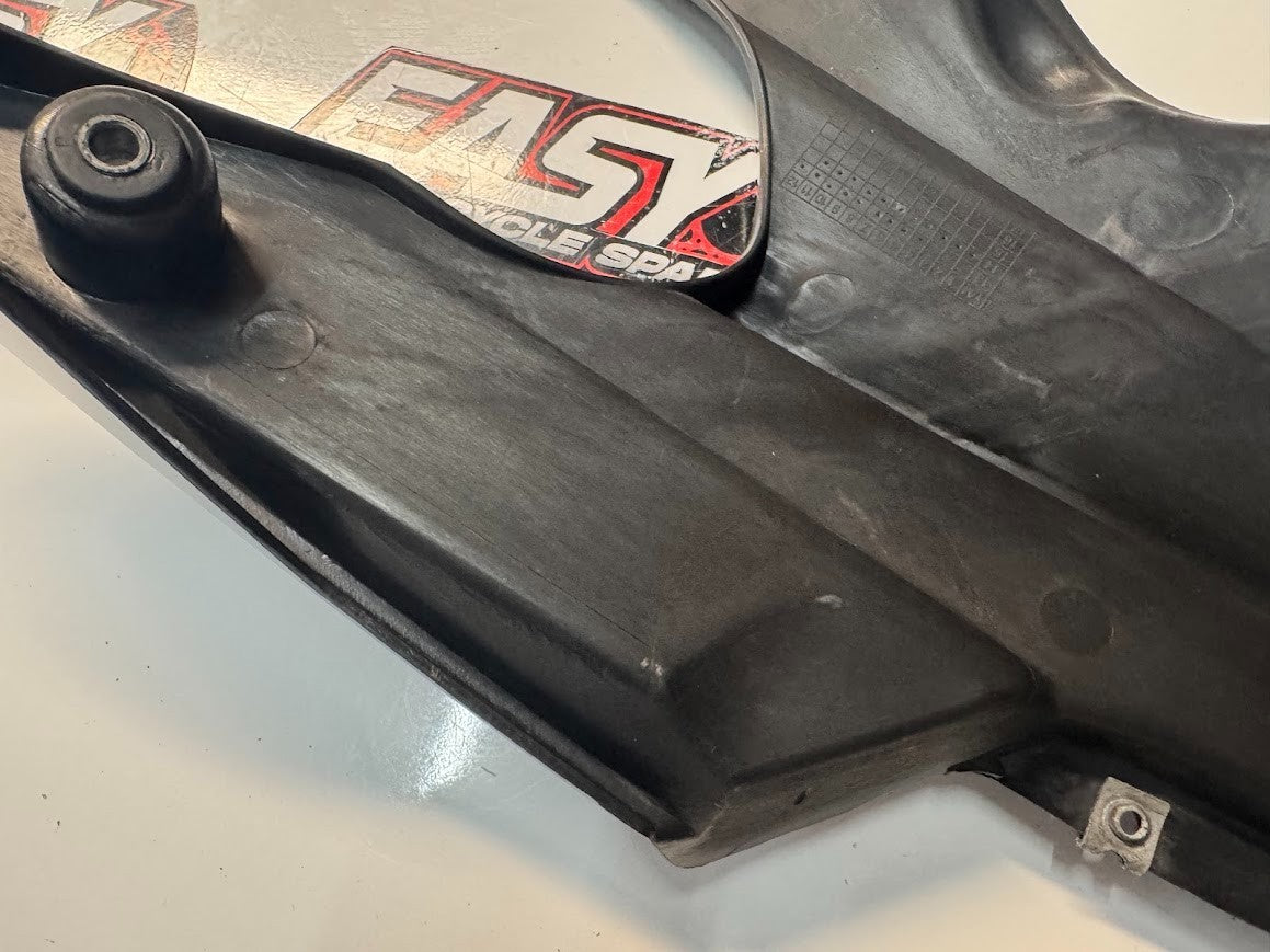 Yamaha YZF R15 2015 RH Under Cover Fairing OEM Genuine 20-PF8395-00