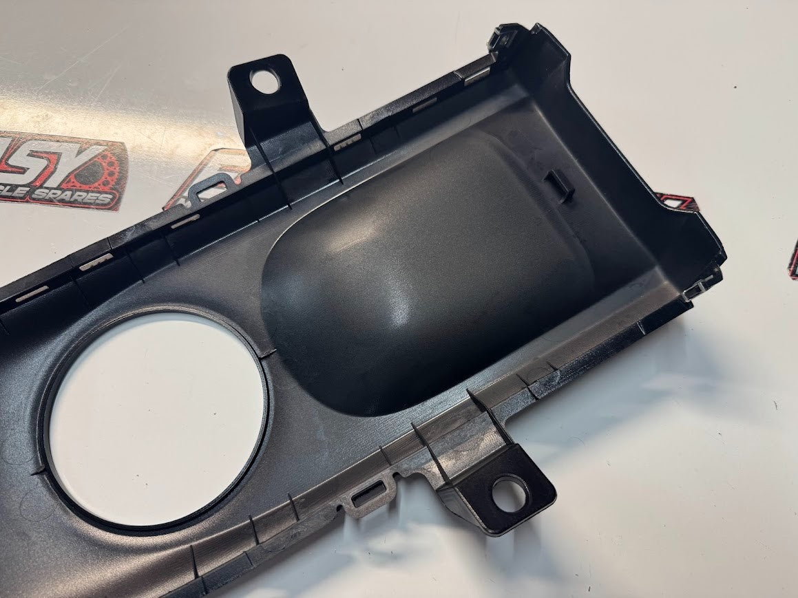 Yamaha YZF R7 2022-2025 Tank Centre Top Fairing Cover OEM Genuine BEB-2171A-00