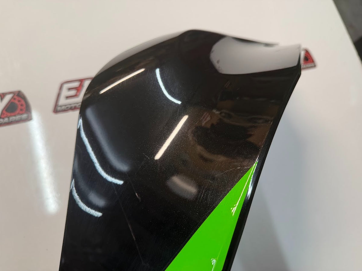 RH Tank Cover Fairing Kawasaki Ninja ZX-10R 2024 OEM 14093-0681
