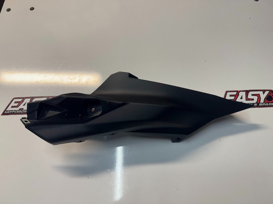 Yamaha YZF R7 2022-2025 Side Cover 3 OEM Genuine BEB-21731-00