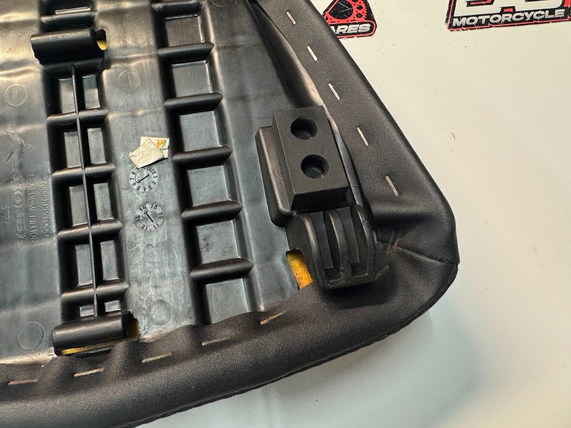 Honda CBR 300R 2014-2018 Pillion Passenger Seat OEM Genuine 77300-K33-D00