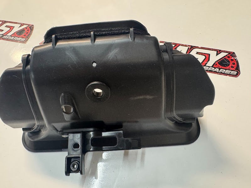 Yamaha YZF R1 2015-2019 Centre Ram Intake Duct 4 OEM Genuine 2CR-2838U-00