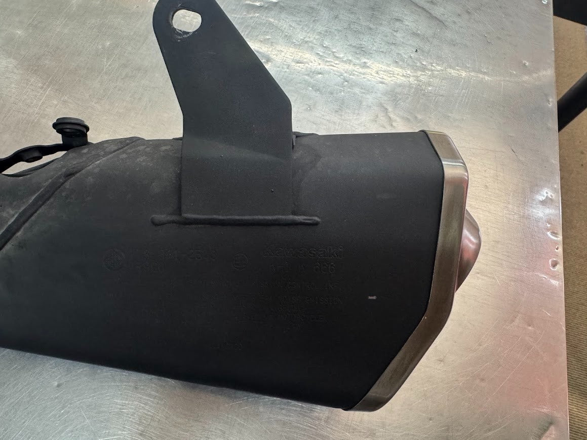 OEM Muffler Kawasaki Z900 17-22 2018 490690823
