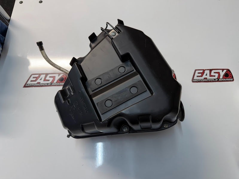 Air Cleaner Box Case Kawasaki Ninja 650L 2012-2016 OEM 11010-0704