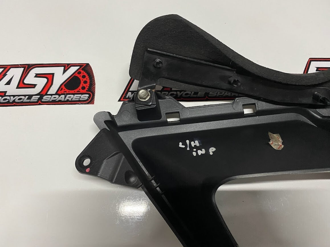 Centre Cowling Fin Kawasaki Ninja 650L 2013 55028-0372