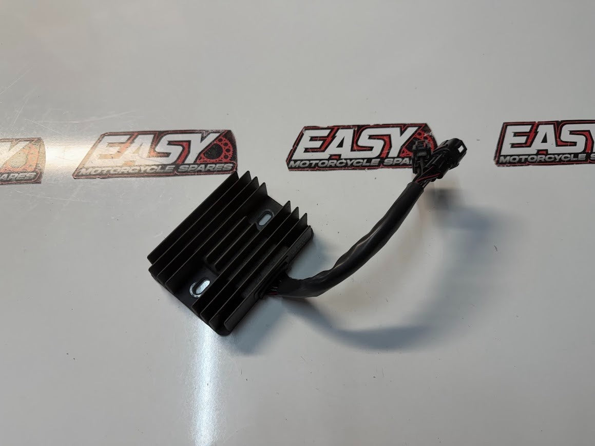 Regulator Rectifier Voltage Suzuki GSF 1250 S Bandit 2007-2016 OEM 32800-47H00