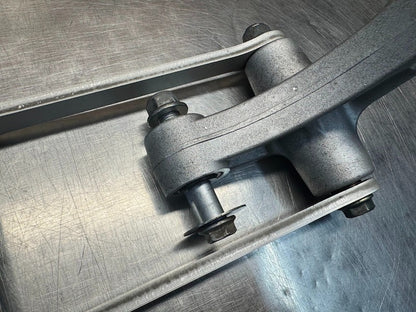 Suzuki GSXR 1000 2005-2006 Shock Linkages OEM Genuine 62600-41810