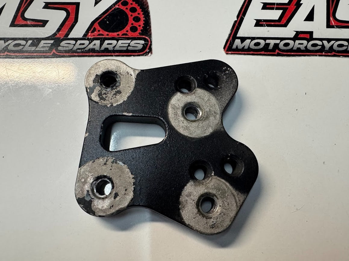 LH Foot Peg Adjuster Plate Suzuki GSXR 1000 07-08 2008 43551-21H00