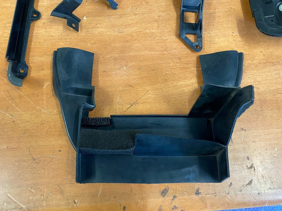 Misc Covers and Rubbers Yamaha R1 2007