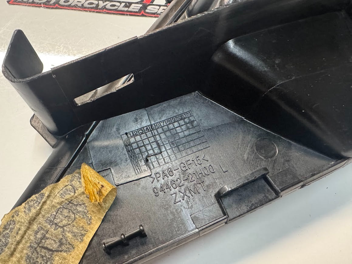 Suzuki GSXR 1000 2007-2008 LH Inner Lower Fairing ZXMT 94462-21H00