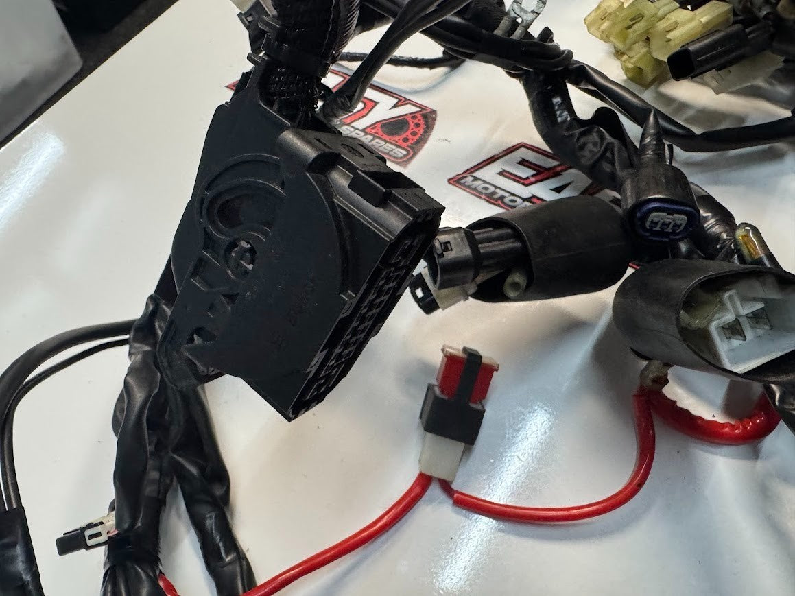 Yamaha YZF R1M 2015-2016 Main Wiring Harness OEM Genuine 2KS-82590-00