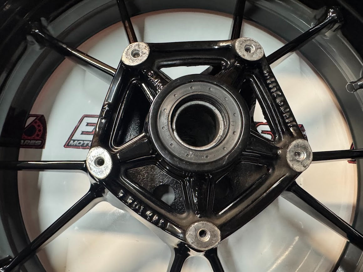 BMW S1000RR 2016 Wheel Set Complete Cast OEM Genuine K46