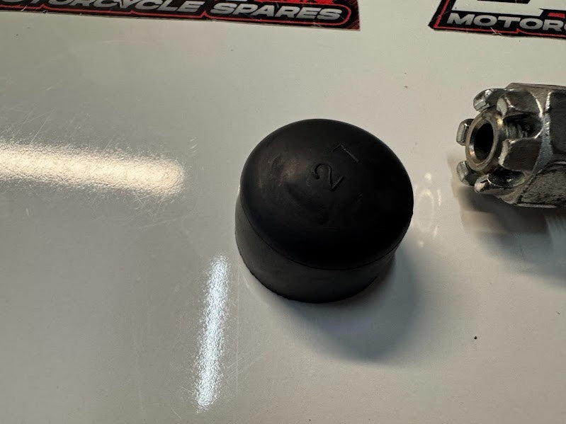 Kawasaki Vulcan S 650 2015-2025 Rear Wheel Axle OEM Genuine 41068-0592