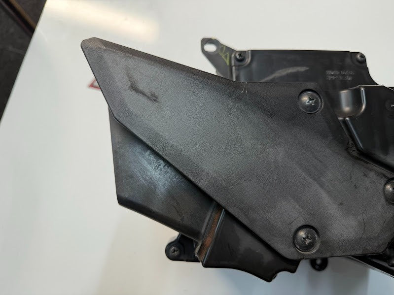 Airbox Cleaner Case Kawasaki Ninja 300 2013-2017 OEM 11038-0711