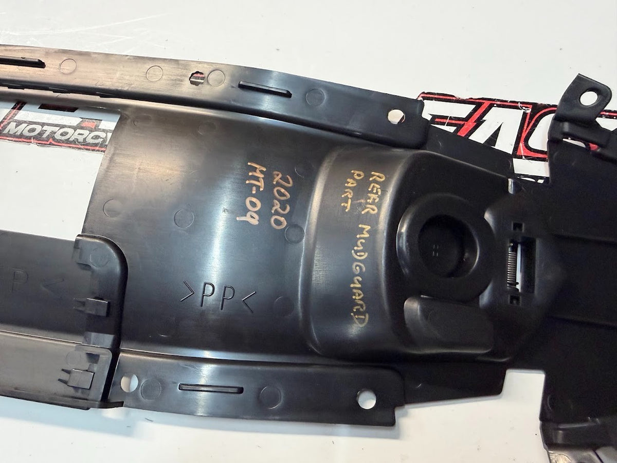 Rear Fender Cover Yamaha MT-09 SP 2018-2020 OEM BS2-21651-01