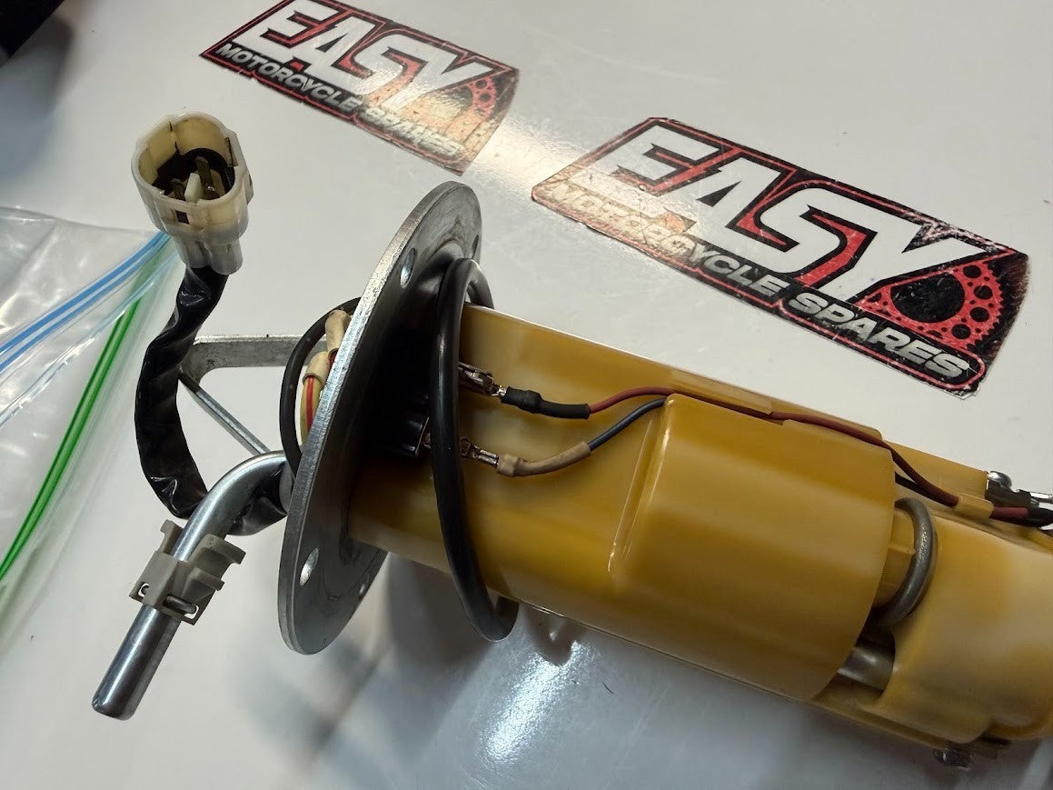 Fuel Pump Assembly Suzuki GSXR 1000 2007-2008 OEM 15100-21H01