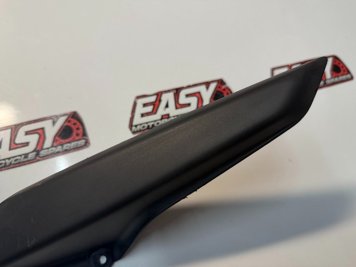 Chain Guard Hugger Kawasaki Ninja 650L 2012-2016 OEM 36014-0552