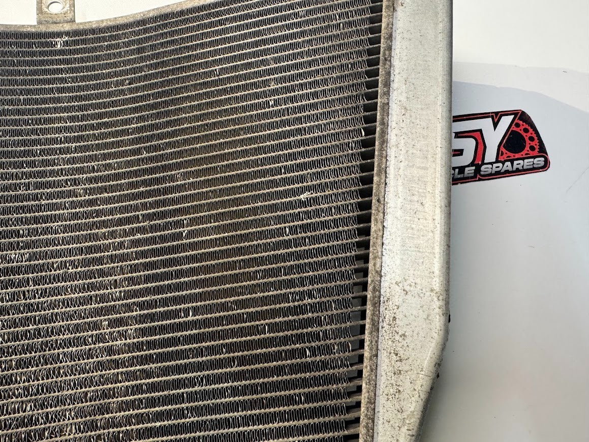 Suzuki GSXR 1000 2009-2016 Radiator OEM Genuine 17710-47H10