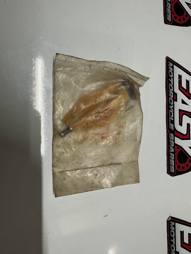 Honda, Inlet Valve 14711-887-000