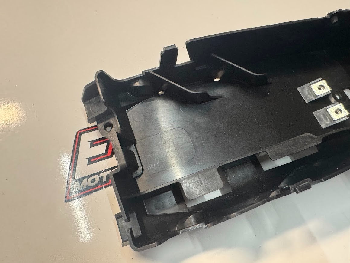 Yamaha YZF R7 2022-2025 Battery Box Rear Fender OEM Genuine BEB-8212B-00
