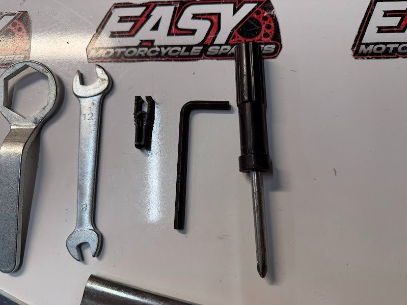 Tool Kit Honda CBR 1000 RR 2015 OEM 89101-MS8-000