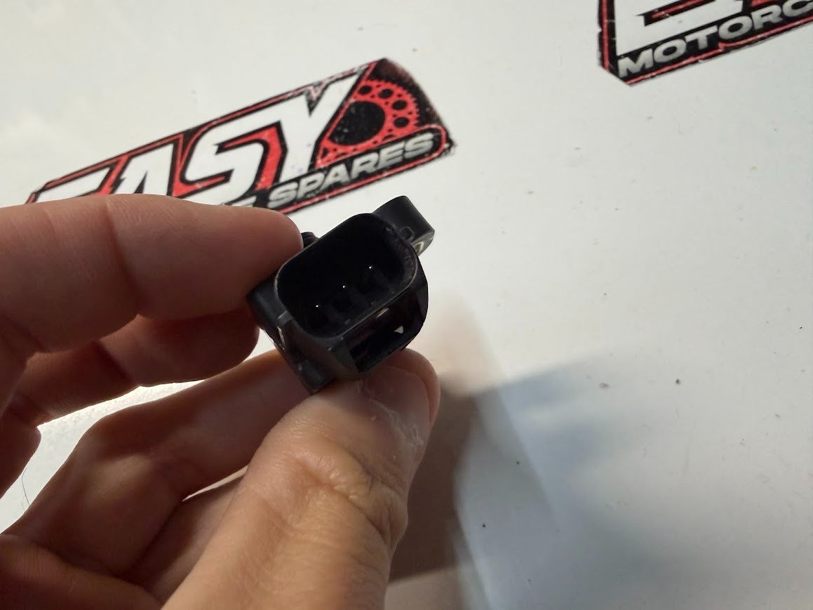 Idle Control Sensor ISC Suzuki GSXR 1000 2007-2016 OEM 18117-15H12