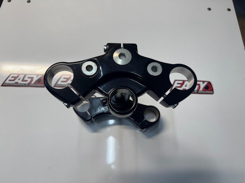 Royal Enfield Interceptor Triple Trees Complete 650 2022 OEM 1030048G Euro 5