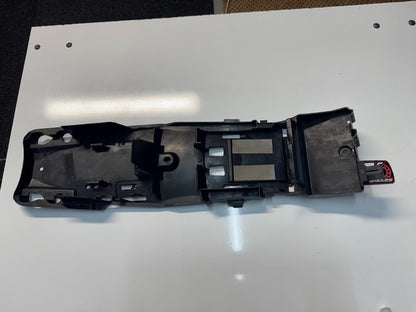 Suzuki GSXR 1000 2007-2008 Inner Fender Battery Tray OEM Genuine 63111-21H00