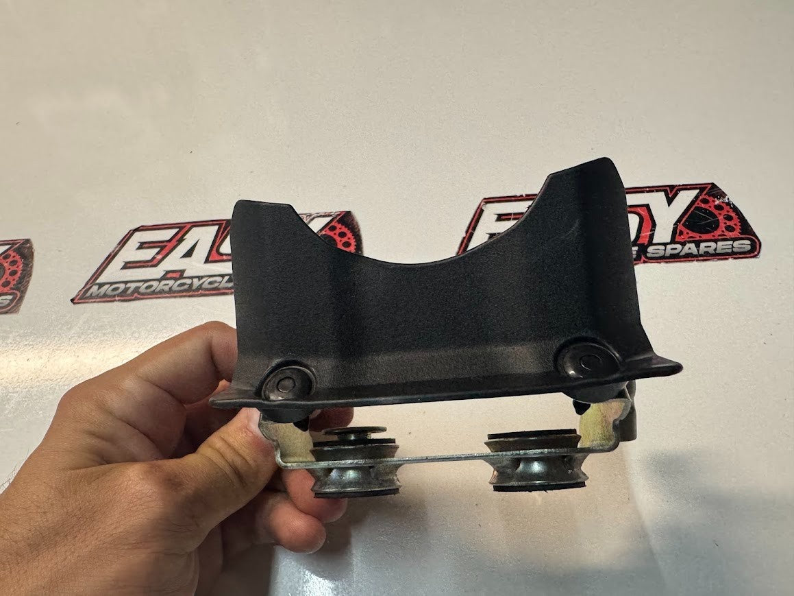 Yamaha YZF R7 2022-2025 Front Fuel Tank Bracket OEM Genuine BEB-2412Y-00