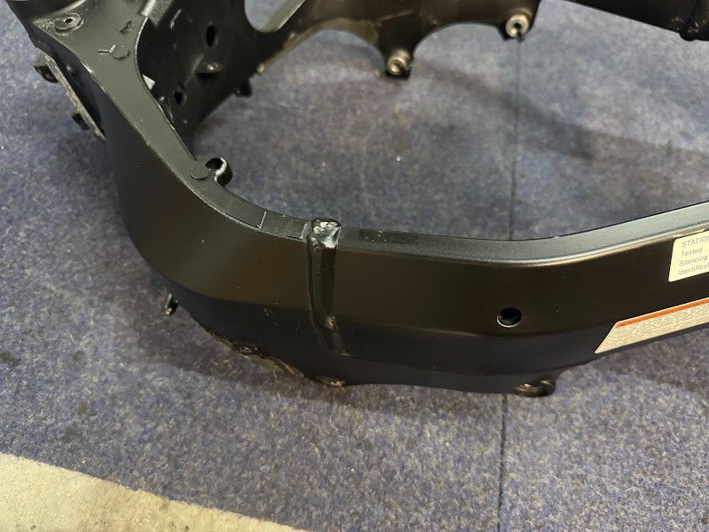 Suzuki GSXR 1000 2005-2006 Frame *Clear Title* OEM Genuine 41000-41G00-YAP