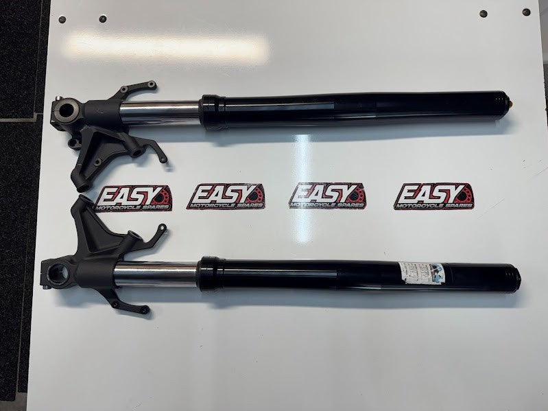 Yamaha YZF R1 2020-2021 Front Forks Suspension OEM Genuine B3L-23102-00