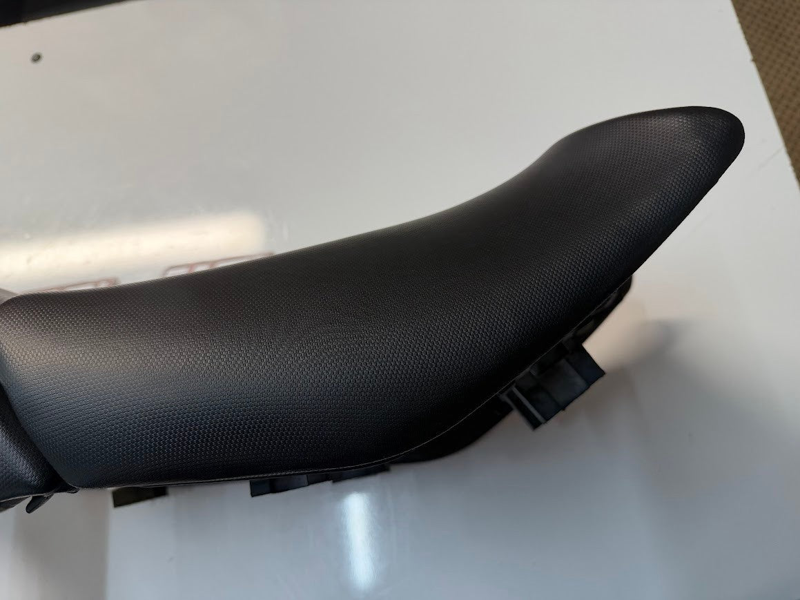 Seat Dual Suzuki GSF 1250 S Bandit 2007-2016 OEM 45100-38G14-DKD