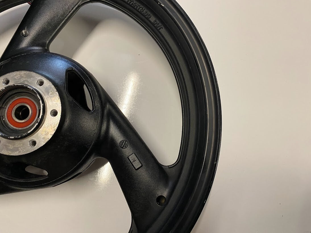 Front Wheel Yamaha FZS 600 1998