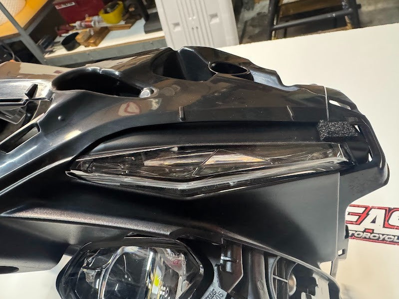 Yamaha YZF R1 2020-2025 Headlight Assembly OEM Genuine B3L-84300-00