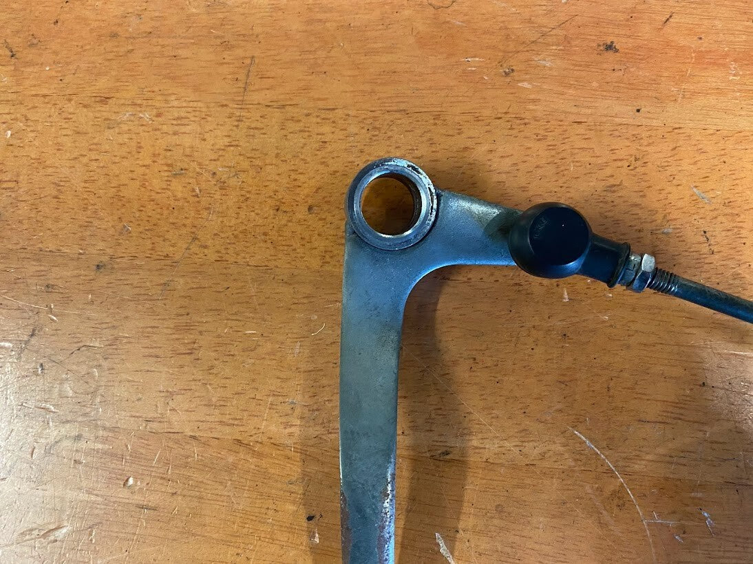 Gear Linkage and Pedal Yamaha FZS 600 1998