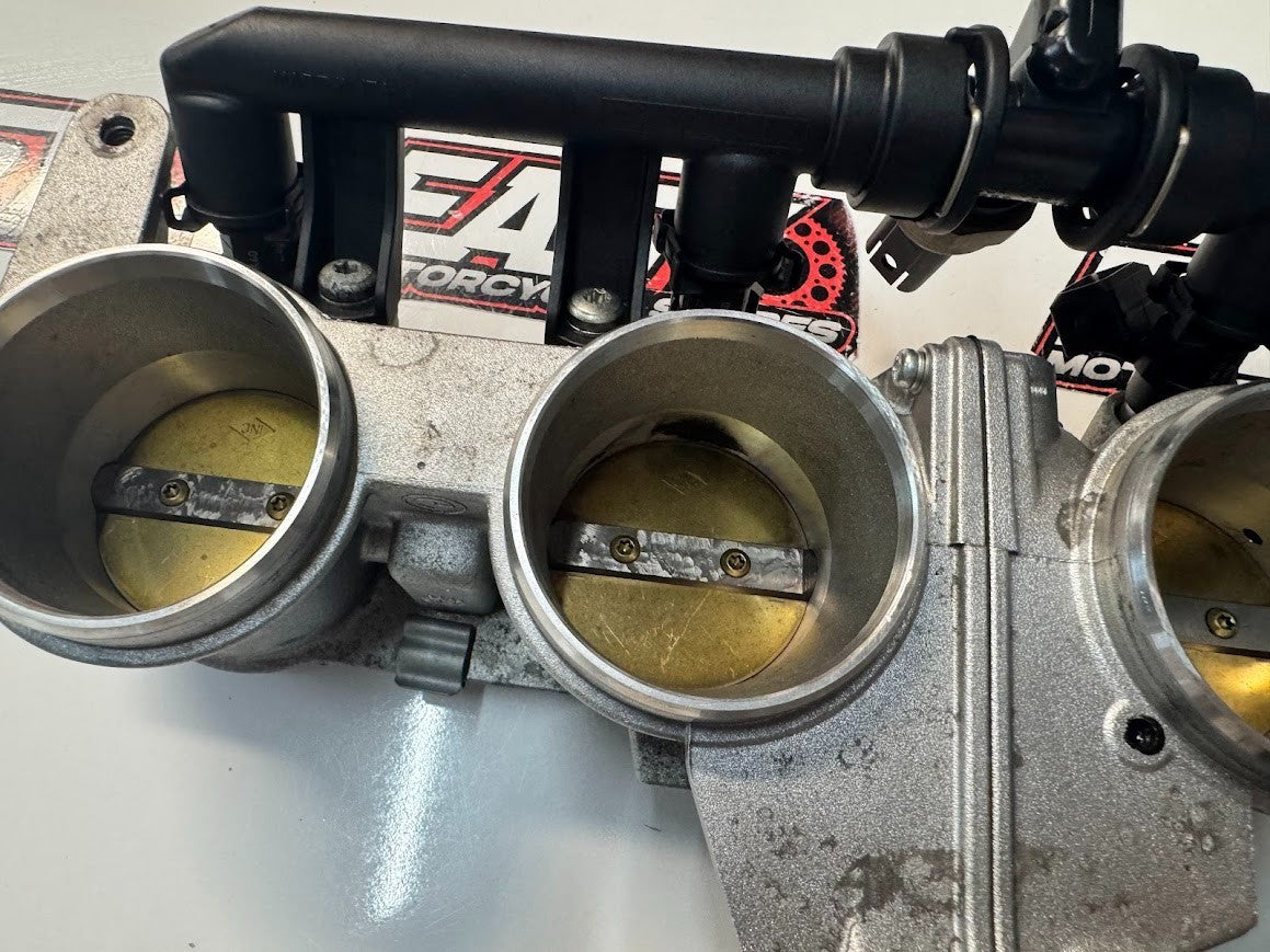 BMW S1000RR 2016 Throttle Bodies Intake OEM Genuine K46 13548545069