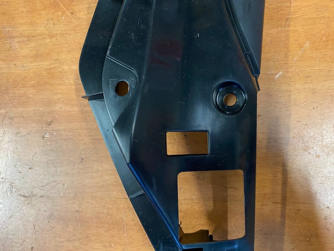 L Rear Cowl Honda CB 300F 2014 83700-K33-D00