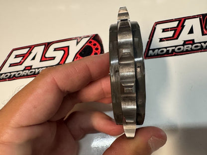 Yamaha YZF R1 2015-2025 16T 525 Front Sprocket