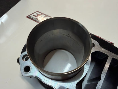 Front Cylinder Barrel Jug Kawasaki Vulcan VN900 Classic 2006-2019 OEM 11005-0085