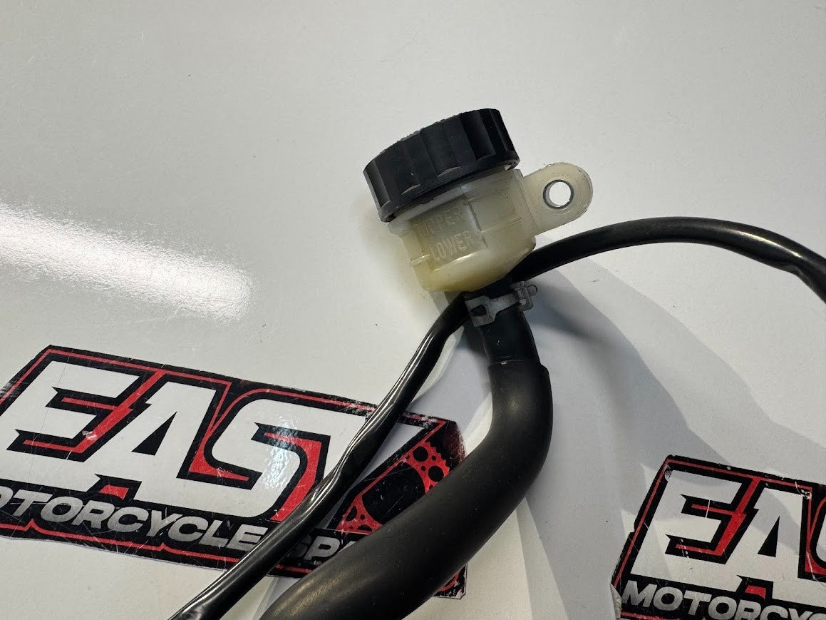 Suzuki GSXR 1000 2015-2016 RH Rear Set Foot Rest Peg Complete OEM 43541-47H10