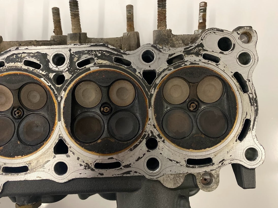 Complete Cylinder Head Yamaha FZ6-S 2006